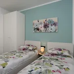 Beautiful In With Wifi بيت للعطل