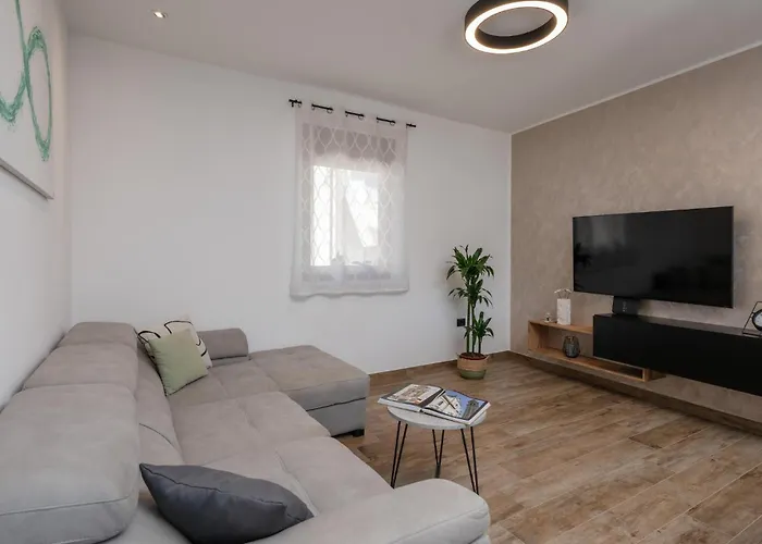 Stunning In With Wifi Holiday home *